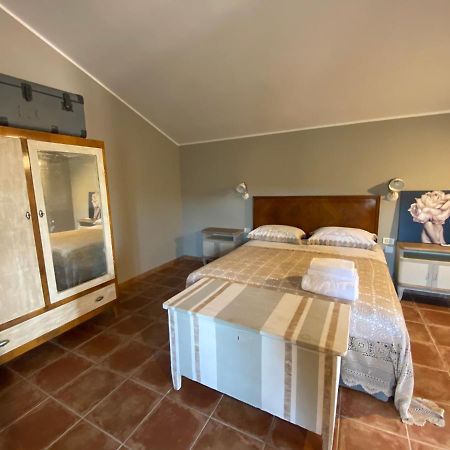 Casale Cialifone Villa Alanno Exterior foto